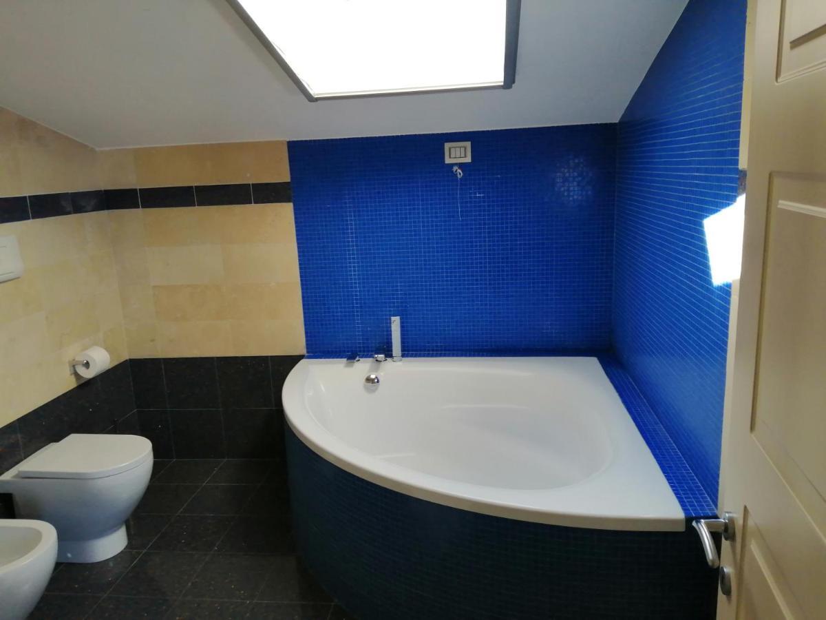 Just Blue Hotel มอนเตซิลวาโน ภายนอก รูปภาพ
