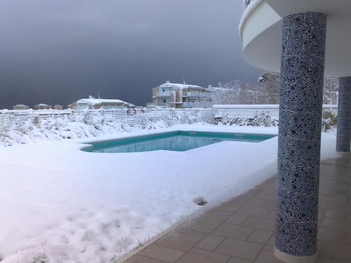 Just Blue Hotel มอนเตซิลวาโน ภายนอก รูปภาพ