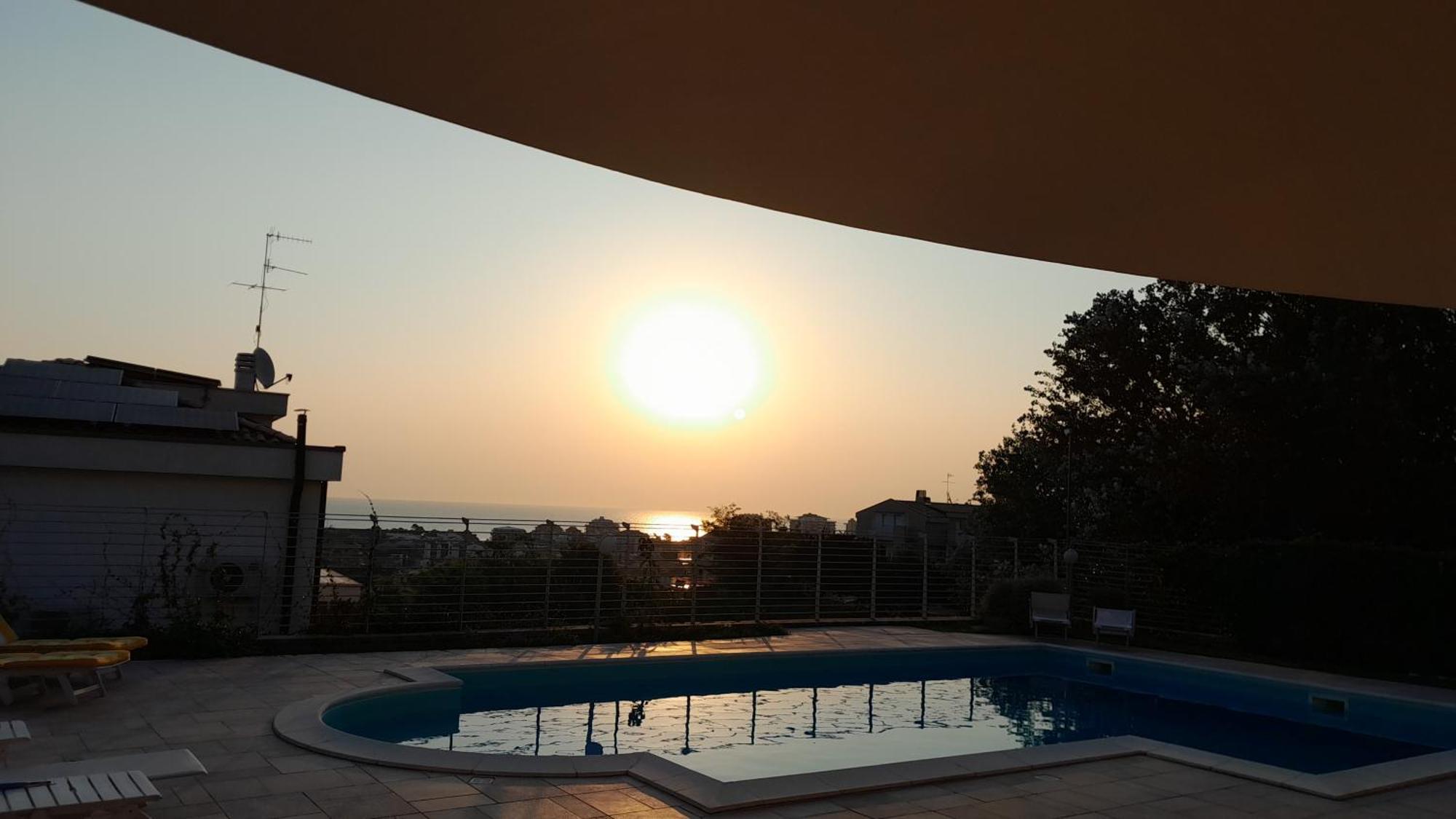 Just Blue Hotel มอนเตซิลวาโน ภายนอก รูปภาพ